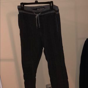 American Eagle joggers sweatpants